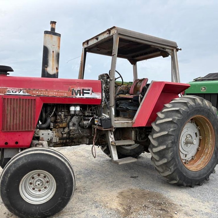 MASSEY-FERGUSON 2675