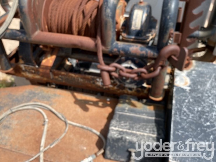2000-mack-ch613-image-16
