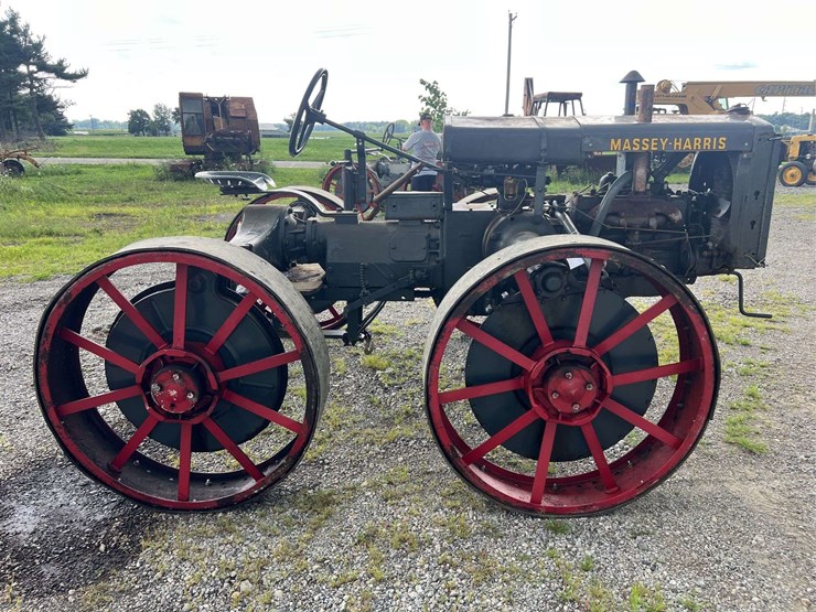 massey-ferguson-4-image-6