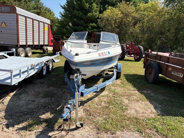 1988-wellcraft-190-classic-boat-image-2