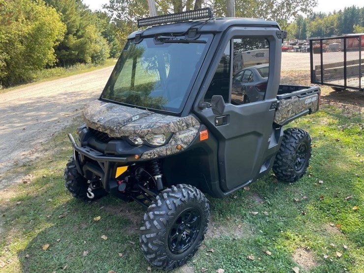 2019-can-am-defender-1000-xt-utv-image-1