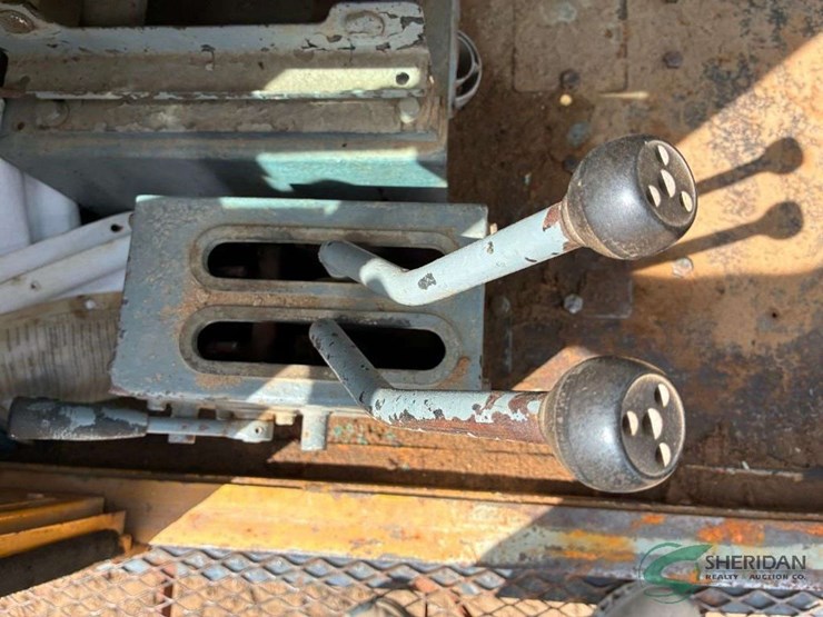 1993-kobelco-7080-image-33