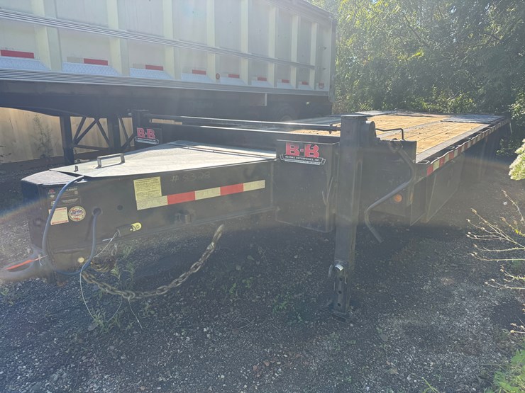 #3028-•-2020-bb-24k-tandem-axle-equipment-trailer-(has-wi-title)-(waukesha,-wi)-image-1