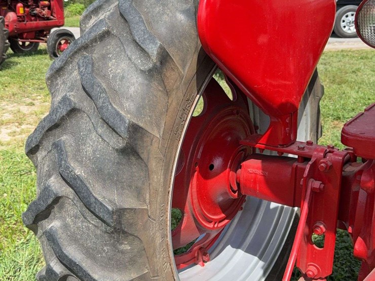 farmall-450-image-18