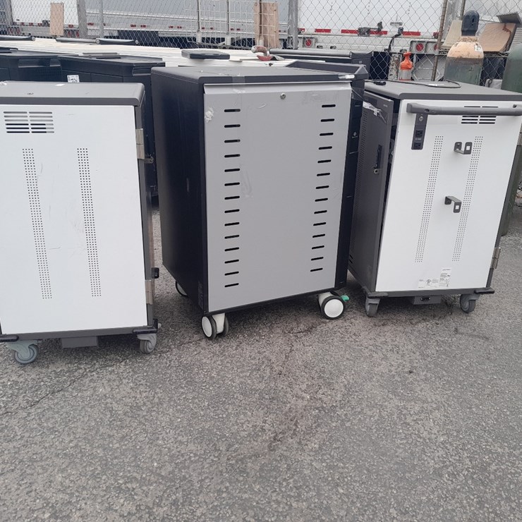 LOT#-- DEVICE CHARGING CARTS