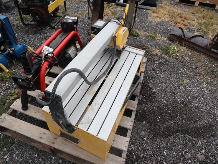 tile-cutter-image-3