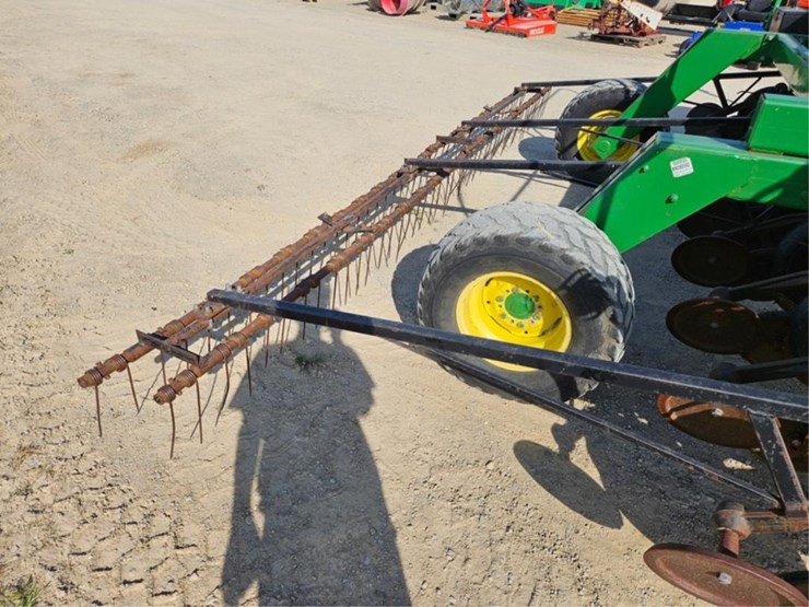 2022-john-deere-1590-image-48