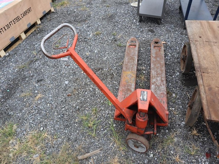 pallet-jack-image-4