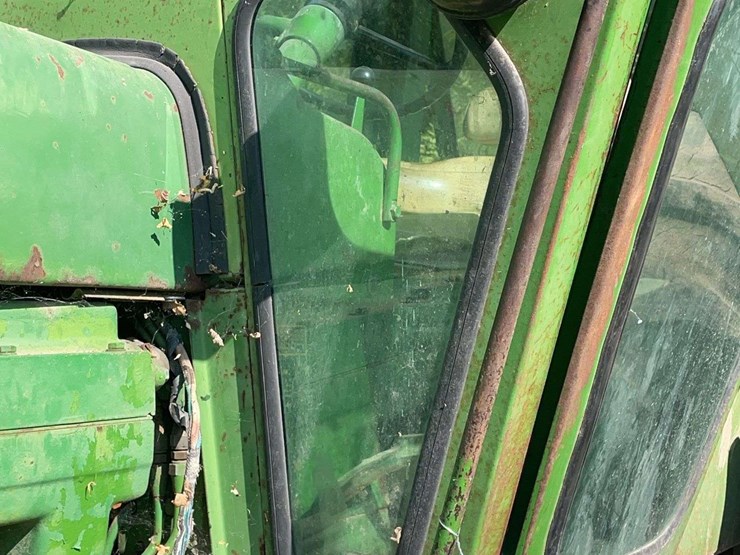 john-deere-4620-image-59