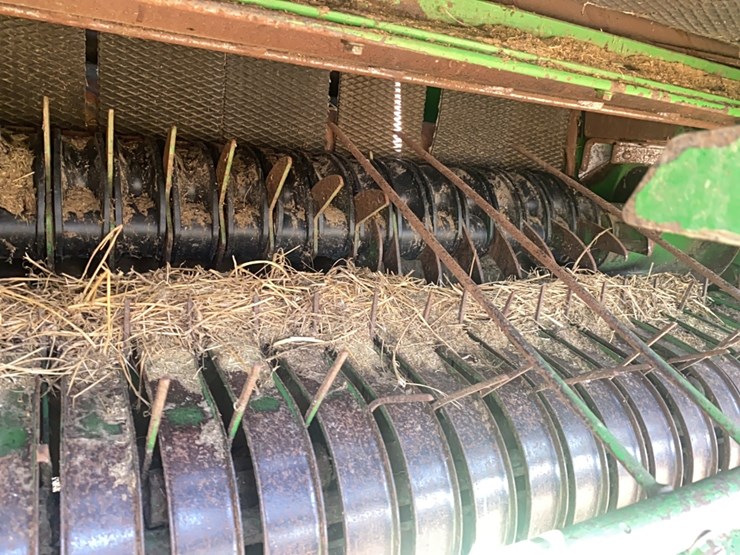 john-deere-458-image-9