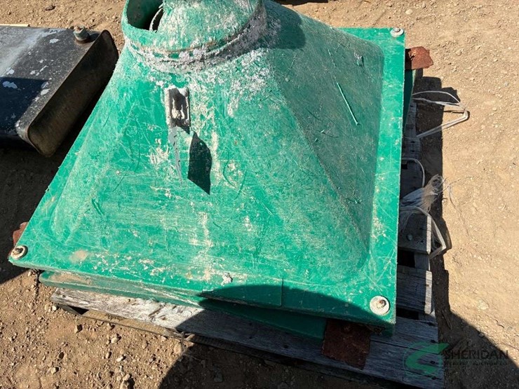 concrete-funnel-chutes-image-3