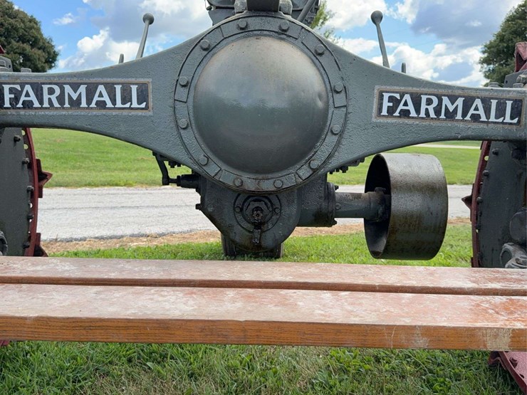 farmall-regular-image-30