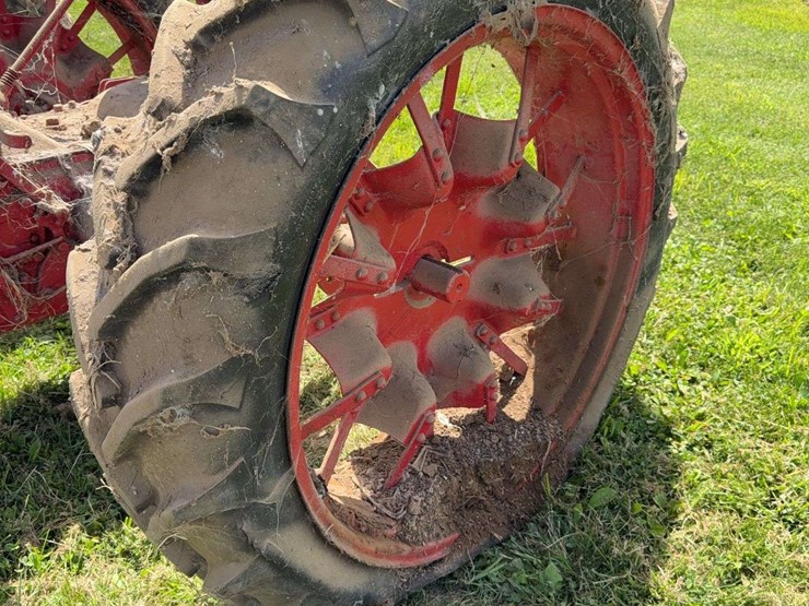 farmall-f-12-image-20