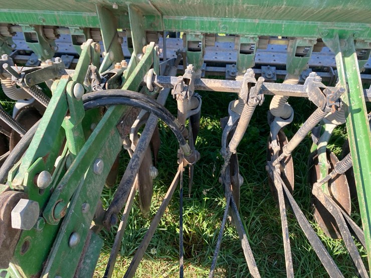 john-deere-8200-image-8