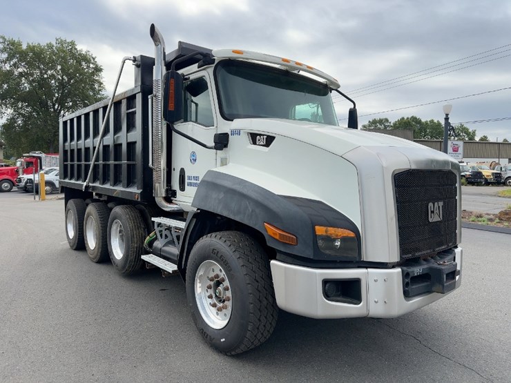 2014-caterpillar-ct660-image-7