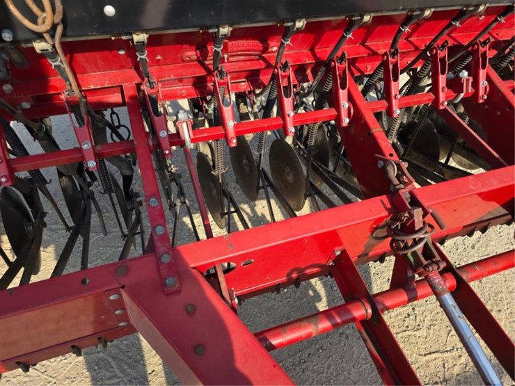 case-ih-5300-image-10