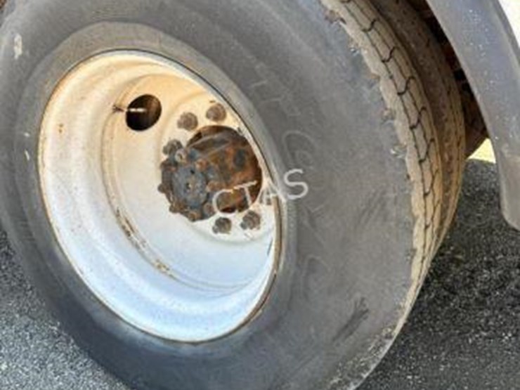 #683-•-international-power-rodder-truck-image-17