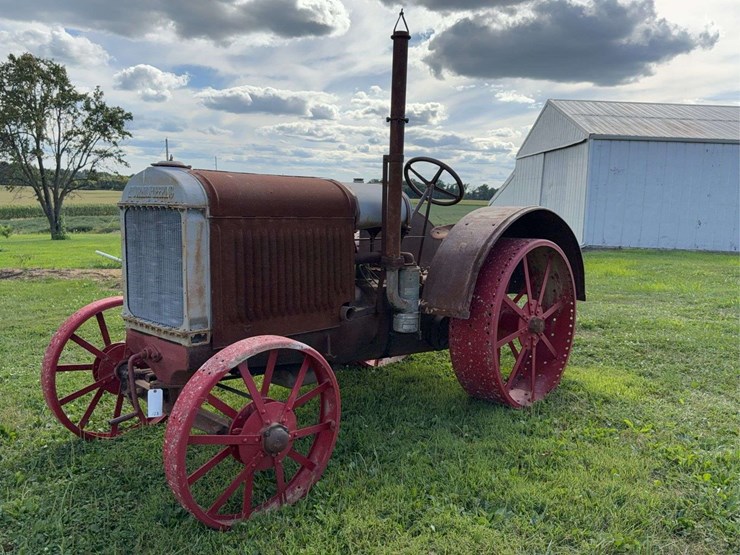 mccormick-deering-10-20-image-10