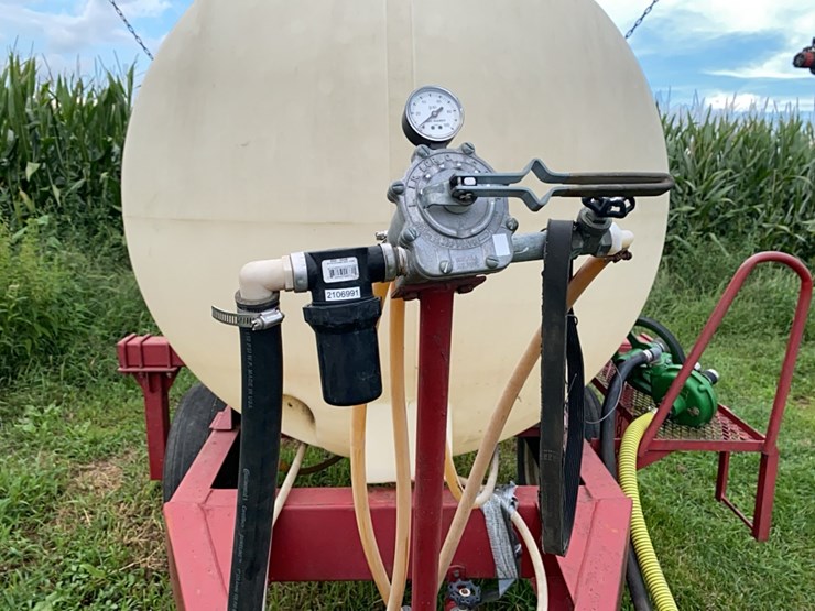field-sprayer-image-16