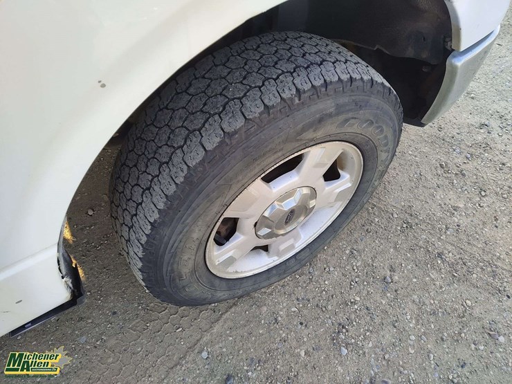 2014-ford-f150-image-26