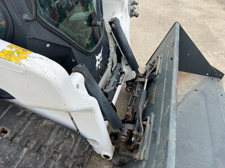 2023-bobcat-t62-image-17