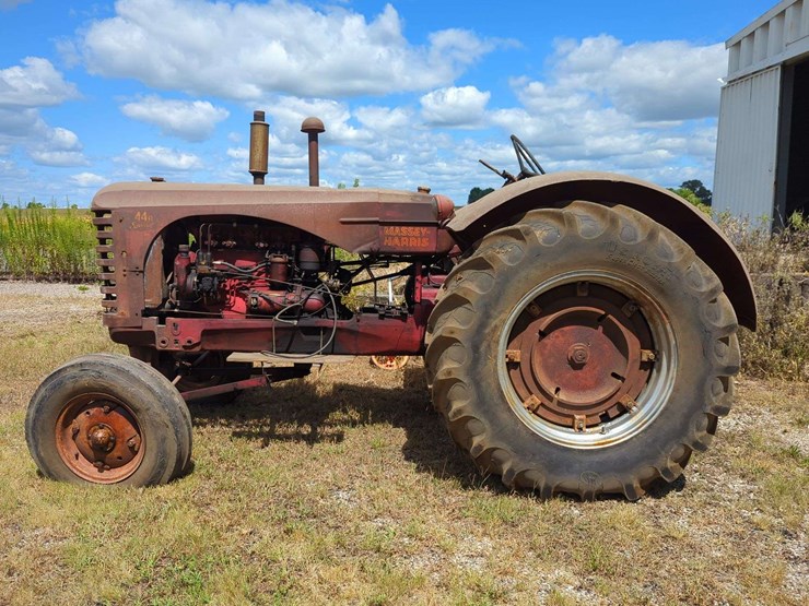 massey-harris-44d-special-image-8