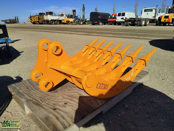 caterpillar-305-image-3