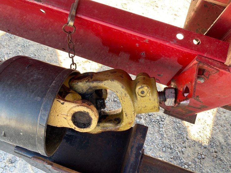 case-ih-1063-image-28