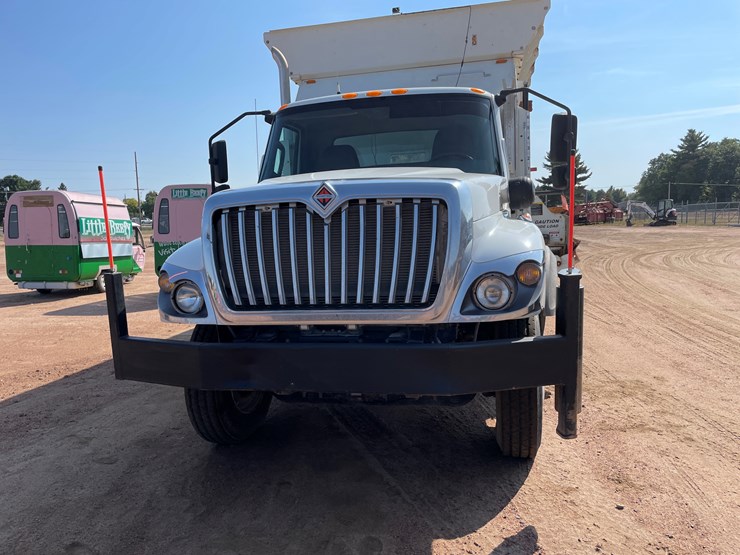 #2000-•-2020-international-roto-mix-mixed-ration-feed-truck-(has-tx-title)-(mosinee,-wi)-image-3