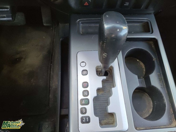 2009-nissan-titan-image-12