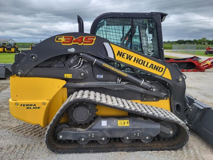 2024-new-holland-c345-image-22