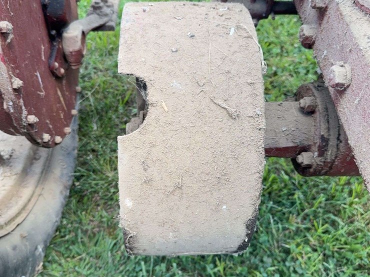 farmall-f-20-image-30