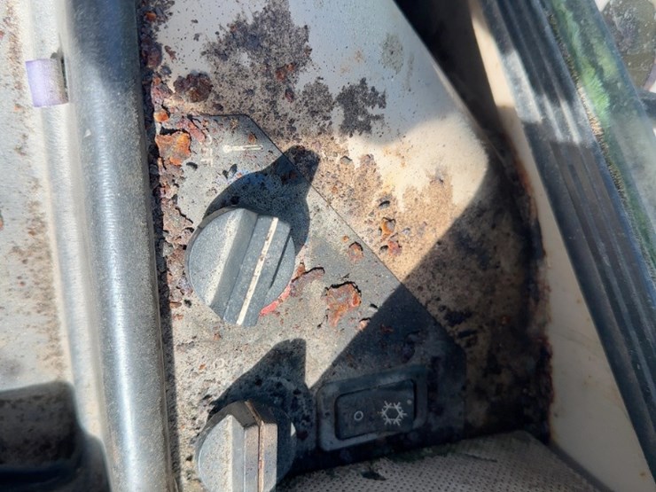 1999-deere-850c-lgp-image-41