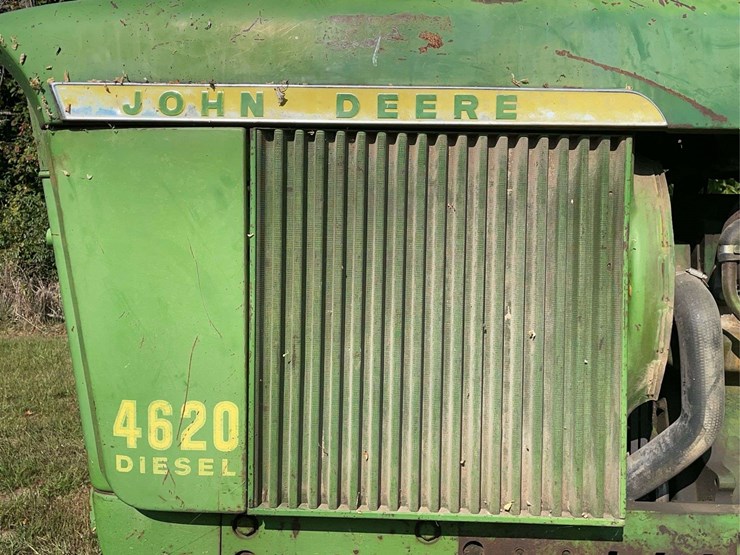 john-deere-4620-image-29