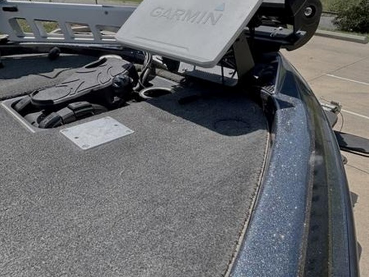 #209-•-2017-skeeter-fx21-boat-image-10