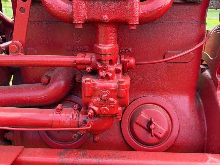 farmall-f-20-image-58