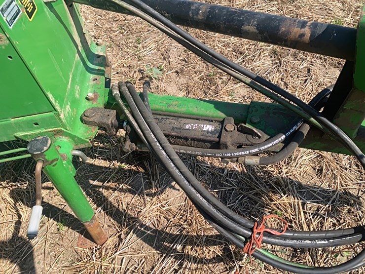 john-deere-328-image-14