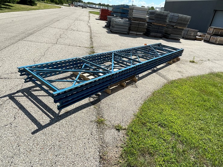 #1351-•-20'-pallet-racking-uprights-image-7