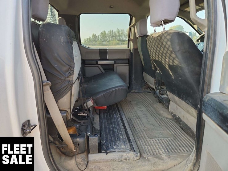 2018-ford-f350-image-22