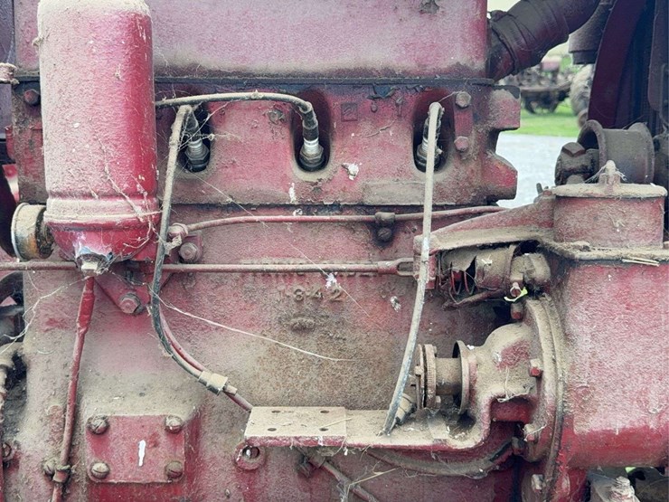farmall-f-20-image-49