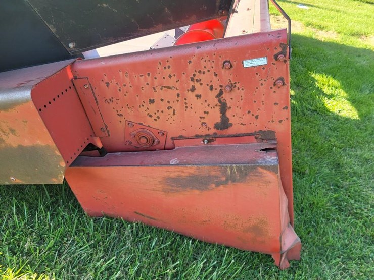 case-ih-1063-image-18