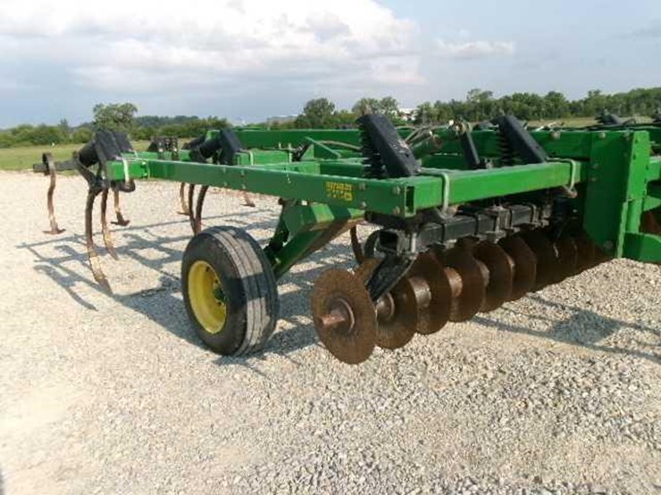 john-deere-714-image-13