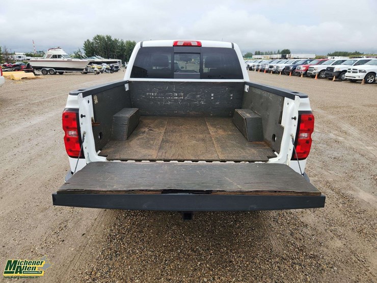 2015-chevrolet-silverado-1500-image-19