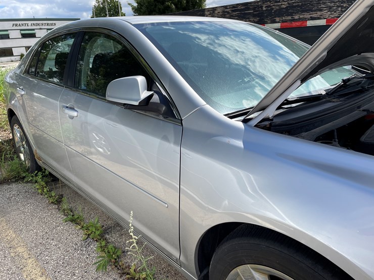 #8006-•-2009-chevy-malibu-car-(with-wi-title)-image-10