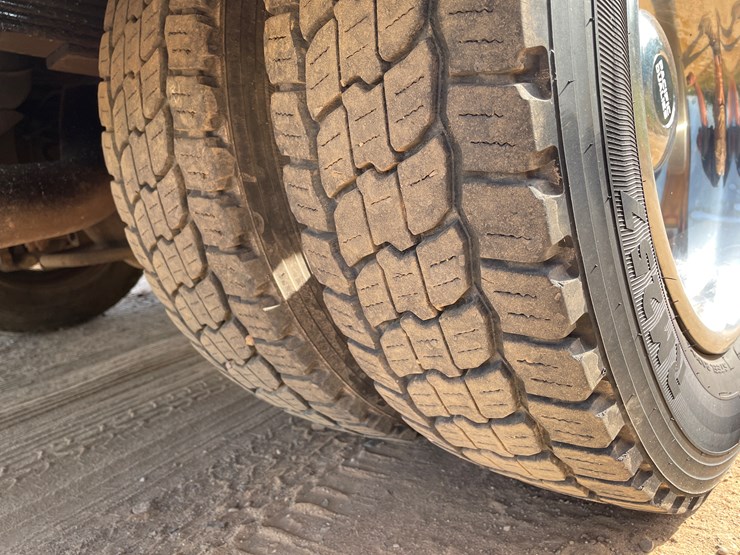 2010-dodge-ram-5500-image-22