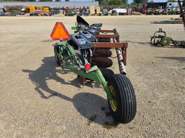 john-deere-2600-image-4