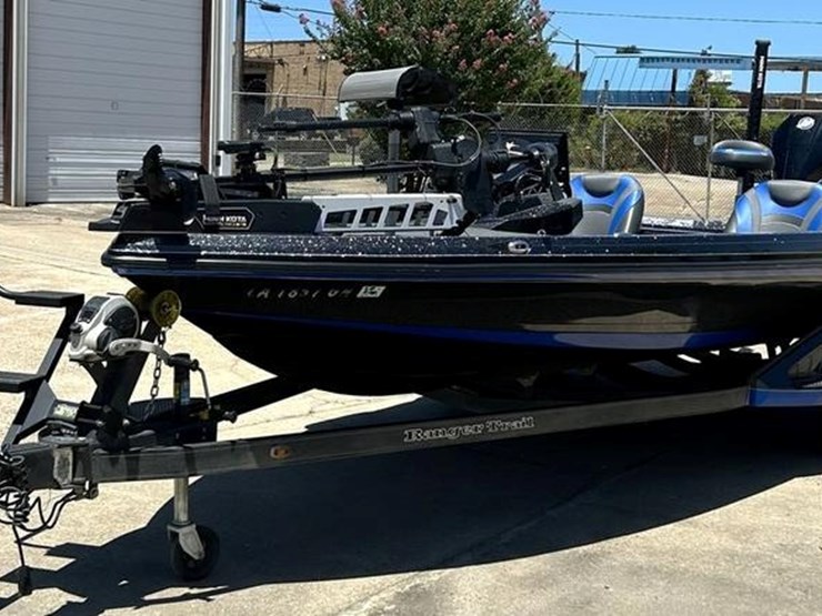 #210-•-2021-ranger-z-521l-boat-image-4