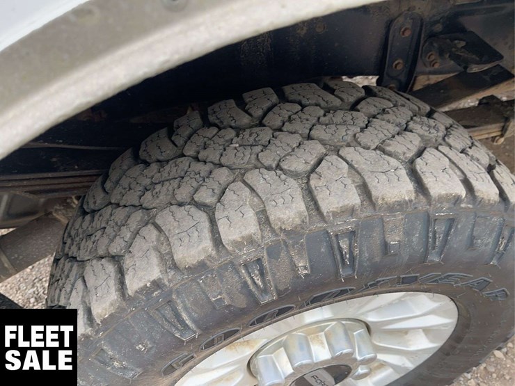 2020-ford-f350-image-7