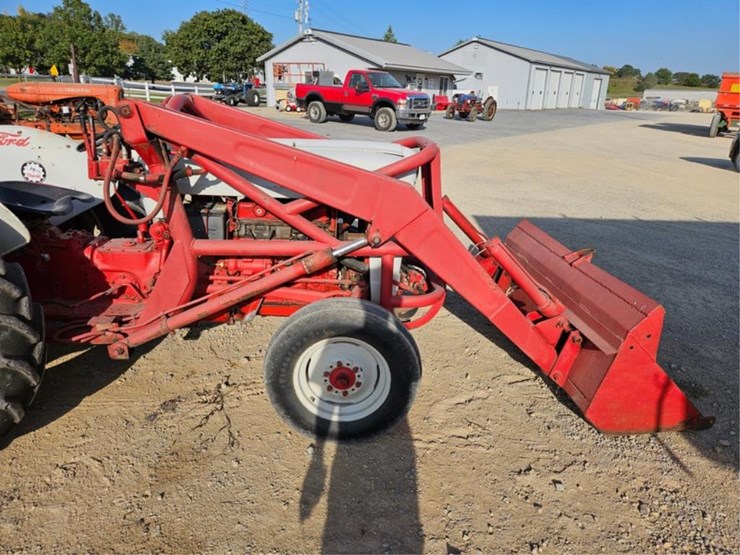 ford-800-image-13