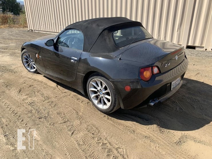2003-bmw-z4-coupe-image-4